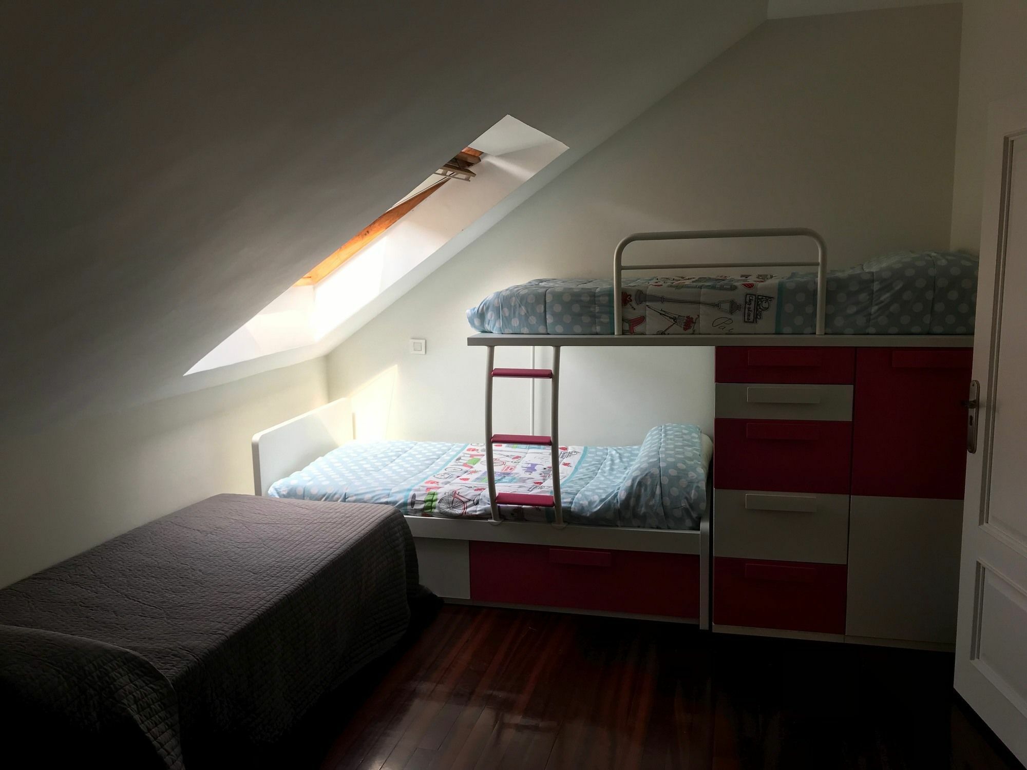 Apartamentos Vintage Menendez Pelayo サンタンデール エクステリア 写真